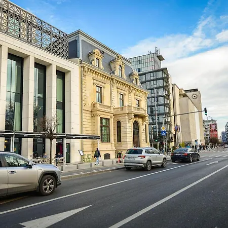 Daire Tres Chic Elegant Retreat On Calea Victoriei Center Bükreş